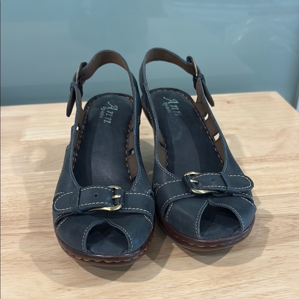 Ann by Asin genuine leather summer sandals